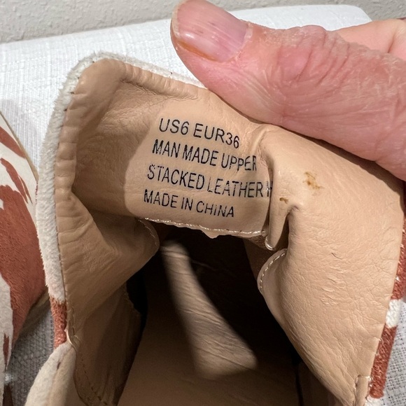 Barn Babe Brown & White Cow Print Ankle Boots With Stacked Leather Heel, Size 6 - Picture 4 of 6